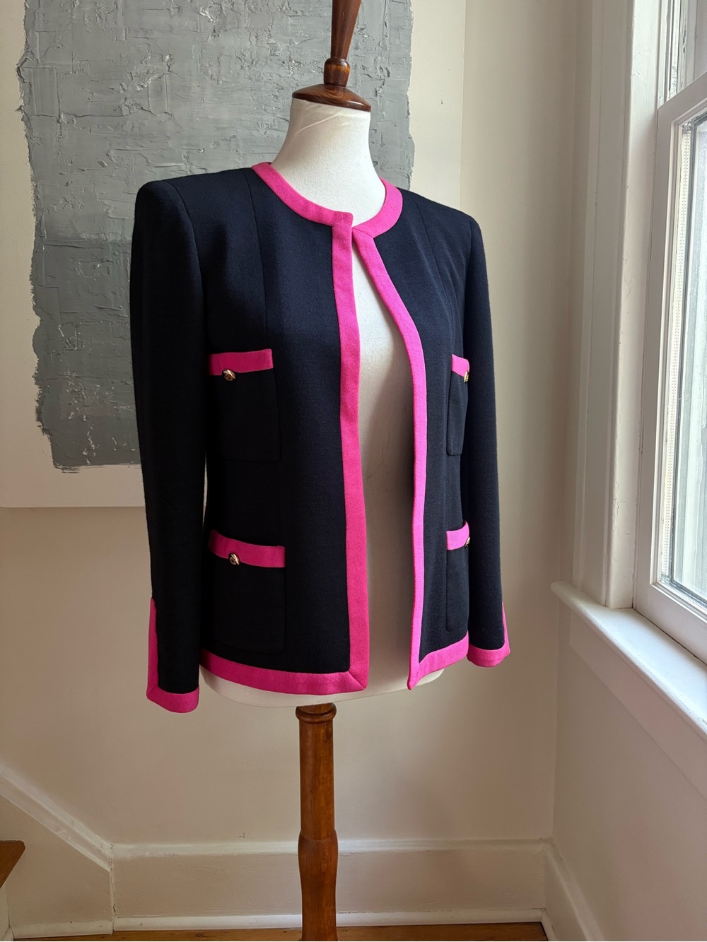 CHANEL 90s Black and Barbie Pink Wool Knit Jacket FR 36 US 4 Karl Lagerfeld - Picture 1 of 14